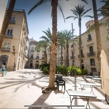 Apartment Beach, History And Center In One